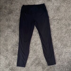 Black Pocketed Yogalicious Leggings
